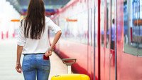 Где хранить документы в поездке на электричке