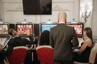 Статья Почему игроки сравнивают ощущения от игры перед выбором слота