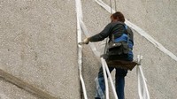 Когда требуется утепление и герметизация междупанельных стыков?