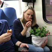 Еда для перекуса в электричке