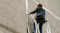 Когда требуется утепление и герметизация междупанельных стыков?