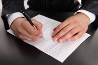 Нотариус – согласие на выезд ребенка и другие услуги